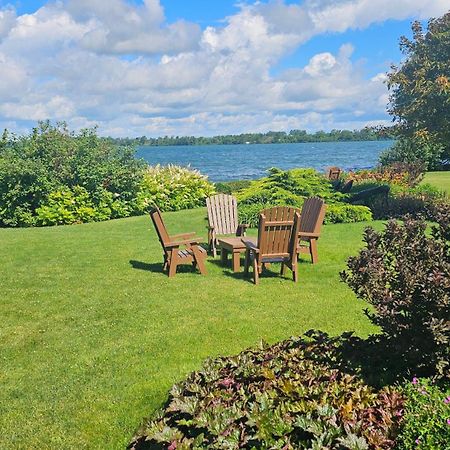 Hotel Oasis Lac St-Louis Salaberry-de-Valleyfield Exteriér fotografie