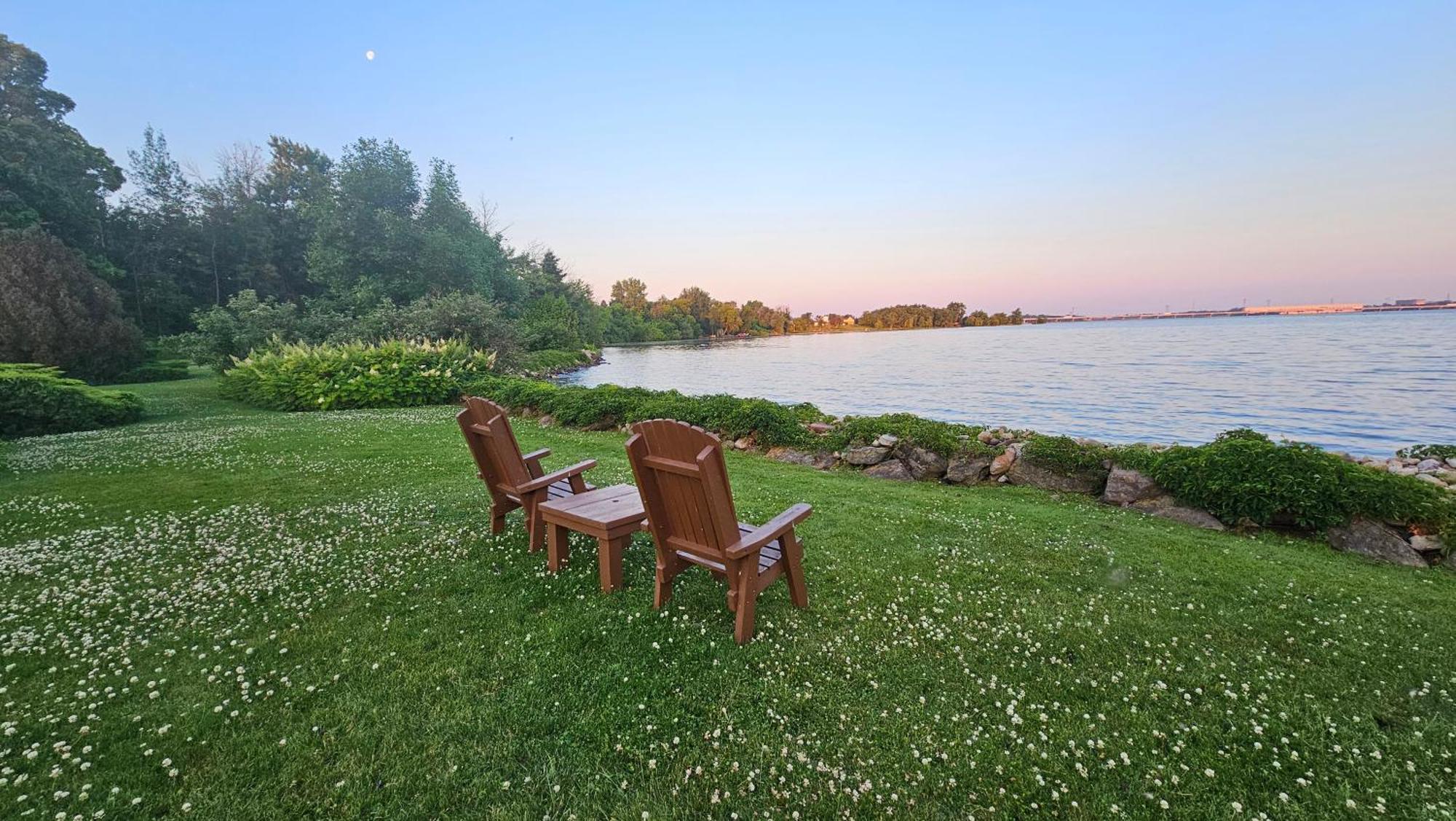 Hotel Oasis Lac St-Louis Salaberry-de-Valleyfield Exteriér fotografie